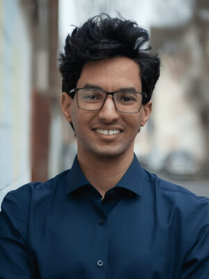 Mann mit Brille